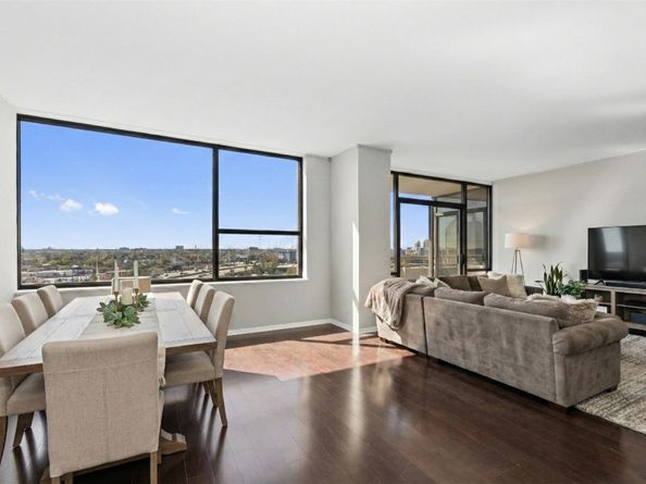 15 Greenway Plaza 11A, Houston TX 77046