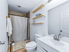 221 Calloway Street, Houston TX 77029