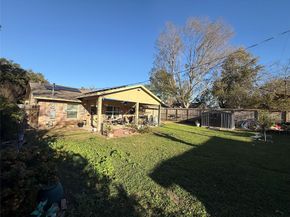 8823 Shadow Crest Street, Houston TX 77074