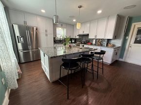 8823 Shadow Crest Street, Houston TX 77074