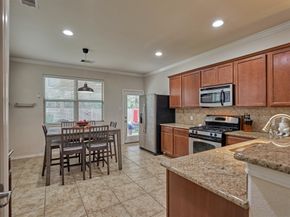 1726 Thornhollow Drive, Houston TX 77014