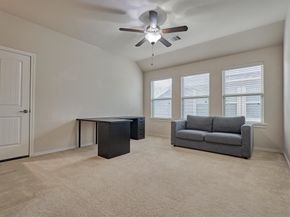 1726 Thornhollow Drive, Houston TX 77014