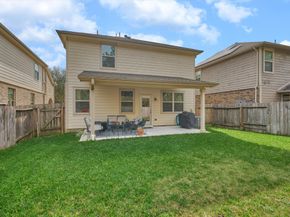 1726 Thornhollow Drive, Houston TX 77014