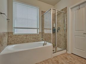 1726 Thornhollow Drive, Houston TX 77014