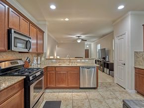 1726 Thornhollow Drive, Houston TX 77014