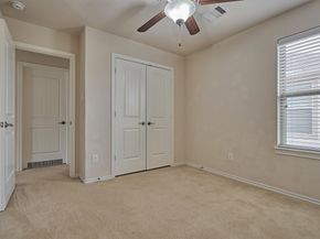 1726 Thornhollow Drive, Houston TX 77014