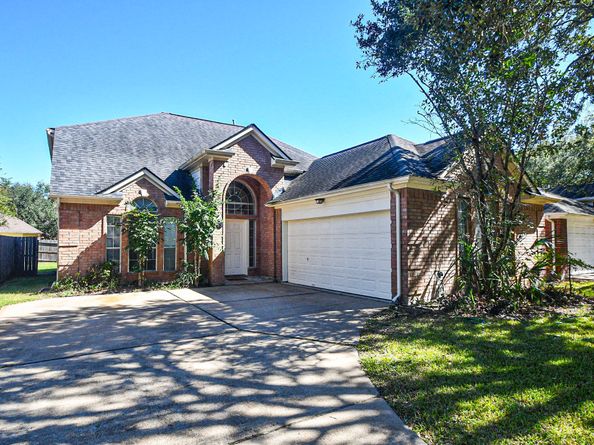 139 Skycrest Drive, Sugar Land TX 77479
