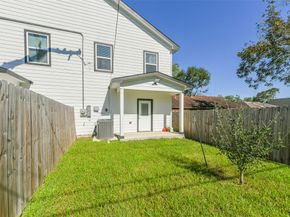 4830 Burma Road A B, Houston TX 77033