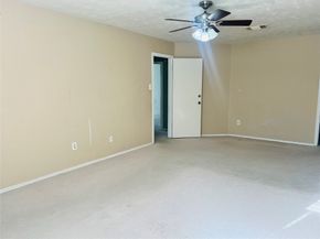 5035 E Pagewick Drive, Houston TX 77041