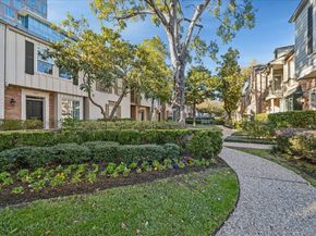 3623 Wakeforest Street, Houston TX 77098