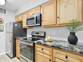 12955 Woodforest Boulevard 19, Houston TX 77015