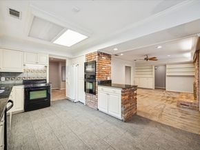 9022 Timberside Drive, Houston TX 77025