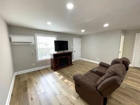 520 Avenue E, Conroe TX 77301