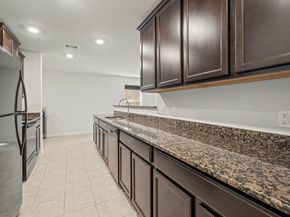 6214 El Topacio Dr, Houston TX 77048