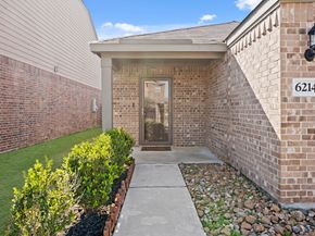 6214 El Topacio Dr, Houston TX 77048
