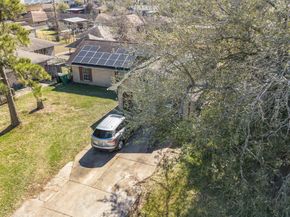 7726 Boggess Road, Houston TX 77016