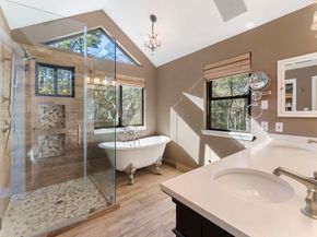 98 S Wilde Yaupon Court, Spring TX 77381