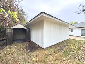 1415 Mapleton Drive, Houston TX 77043