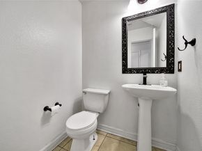 611 Remwick Drive, Houston TX 77073