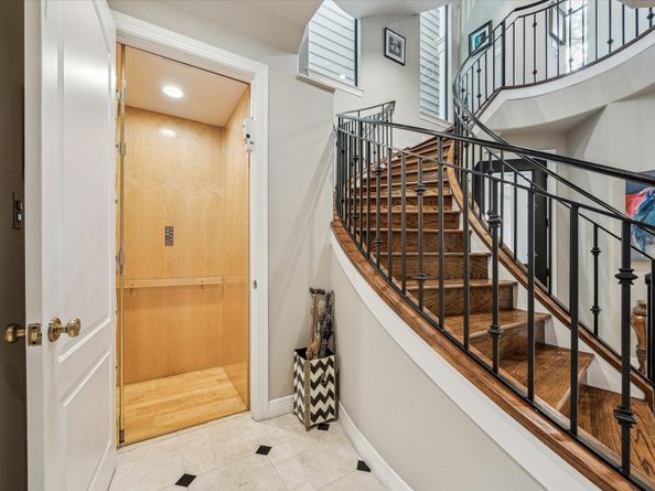 6506 Rodrigo Street, Houston TX 77007