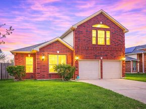 14914 W Bend Dr, Houston TX 77082
