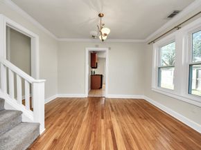 516 Eleanor Street, Houston TX 77009