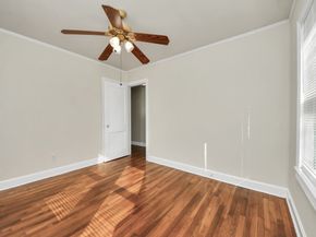 516 Eleanor Street, Houston TX 77009