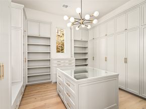 2331 Drexel Circle, Houston TX 77027