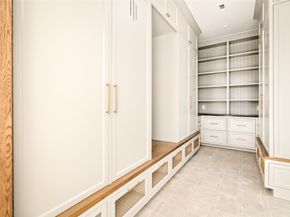 2331 Drexel Circle, Houston TX 77027