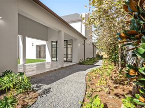 2331 Drexel Circle, Houston TX 77027