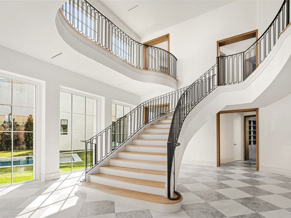 2331 Drexel Circle, Houston TX 77027