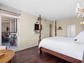 5150 Hidalgo Street 1702, Houston TX 77056