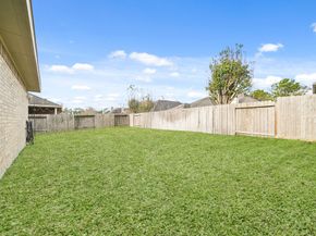 13739 Mckinney Creek Lane, Houston TX 77044