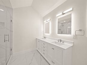 2008 Dryden Road, Houston TX 77030