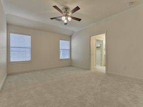 6 Windsor Bridge Drive, Conroe TX 77384