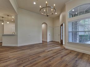 6 Windsor Bridge Drive, Conroe TX 77384