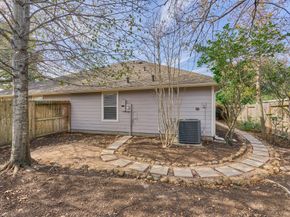 6 Windsor Bridge Drive, Conroe TX 77384