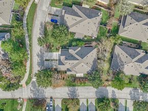 6 Windsor Bridge Drive, Conroe TX 77384