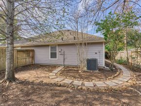 6 Windsor Bridge Drive, Conroe TX 77384