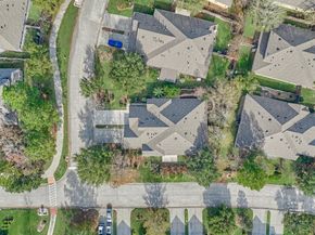 6 Windsor Bridge Drive, Conroe TX 77384