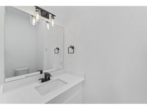 5518 Cortlandt Street B, Houston TX 77076