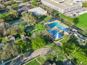 10602 Del Monte Drive, Houston TX 77042