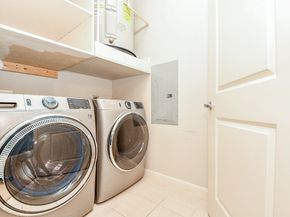 505 Jackson Hill Street 307, Houston TX 77007