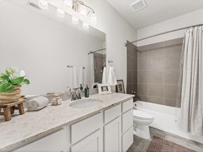 3504 Vista Terrace Lane, Houston TX 77018