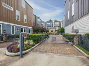 739 Dorothy Street, Houston TX 77007