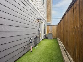 739 Dorothy Street, Houston TX 77007