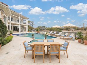 11602 Versailles Lakes Lane, Houston TX 77082
