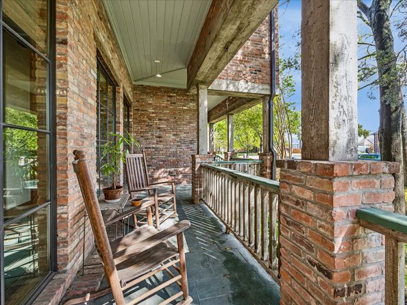 8810 Echo Valley Drive, Spring Valley Village TX 77055