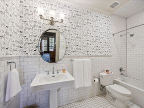 8810 Echo Valley Drive, Spring Valley Village TX 77055