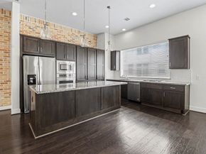 715 Hartman Street, Houston TX 77007